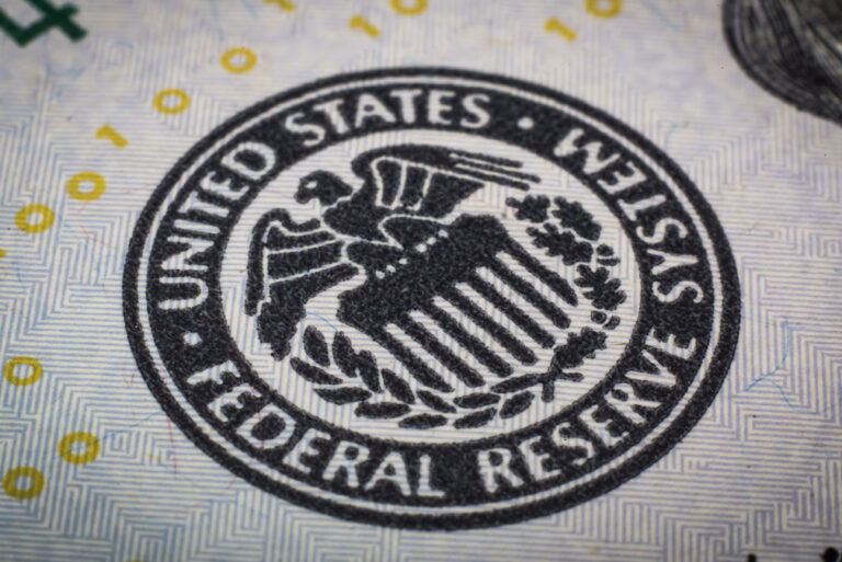 federal reserve logo on bill 1