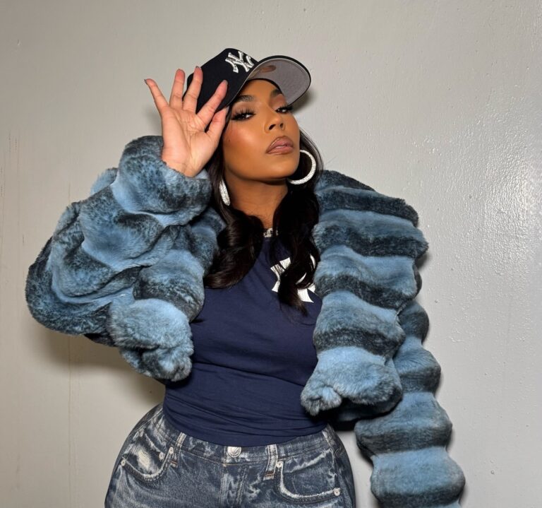 Ashanti Sang the National Anthem at Yankee Stadium Wearing a Daniels Leather Faux Fur Chinchilla Coat Rag Bone Denim Leggings and Dolce Gabbana Boots IMG 1487