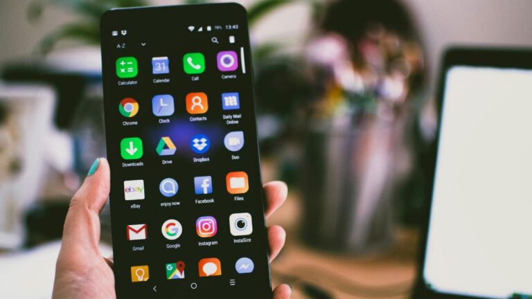 2 secret feature analyzes personal photos without consent
